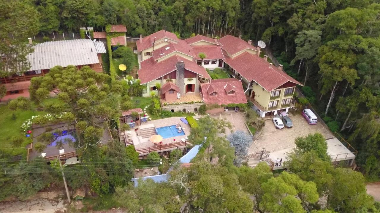 Hortênsias Boutique - Piscina Aquecida 37 Graus 2*
